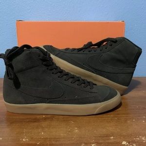 Nike Blazer Brown Size 8.5